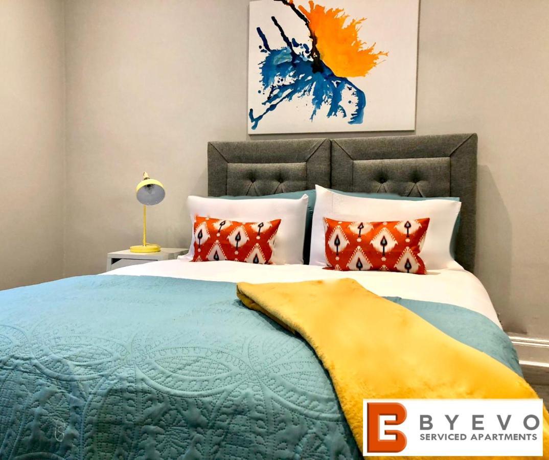 Byevo Almar Villa - Close To City And Airport - Perfect For Contractors Or Large Groups Глазго Экстерьер фото