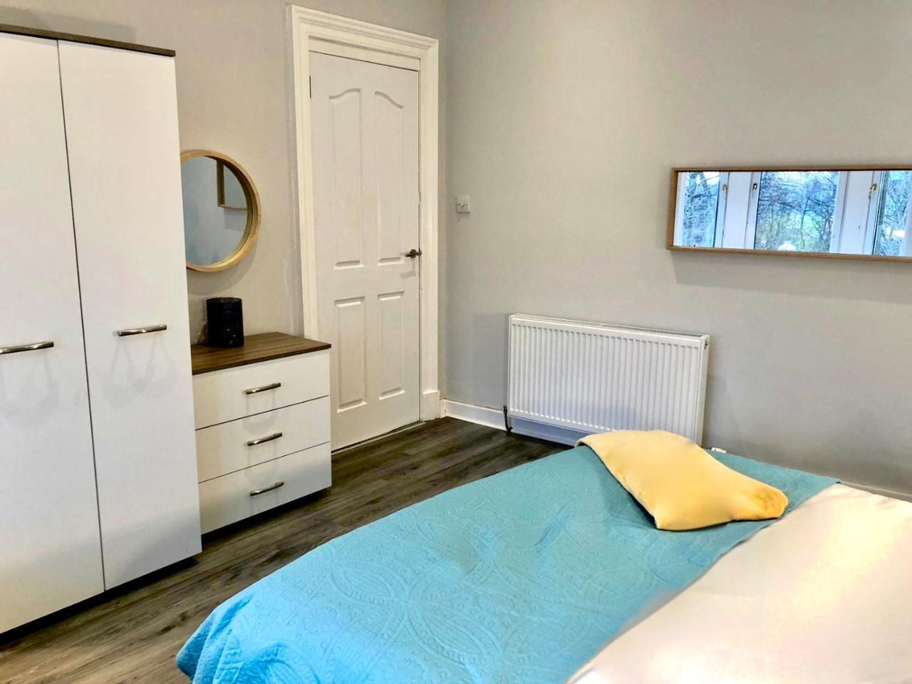 Byevo Almar Villa - Close To City And Airport - Perfect For Contractors Or Large Groups Глазго Экстерьер фото
